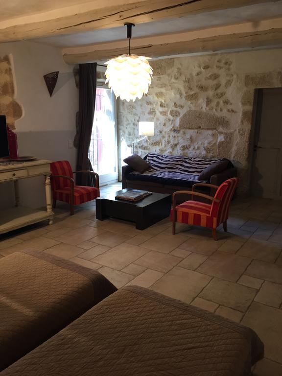 La Louviere Des Bruyeres Bed & Breakfast Robion en Luberon Exterior foto